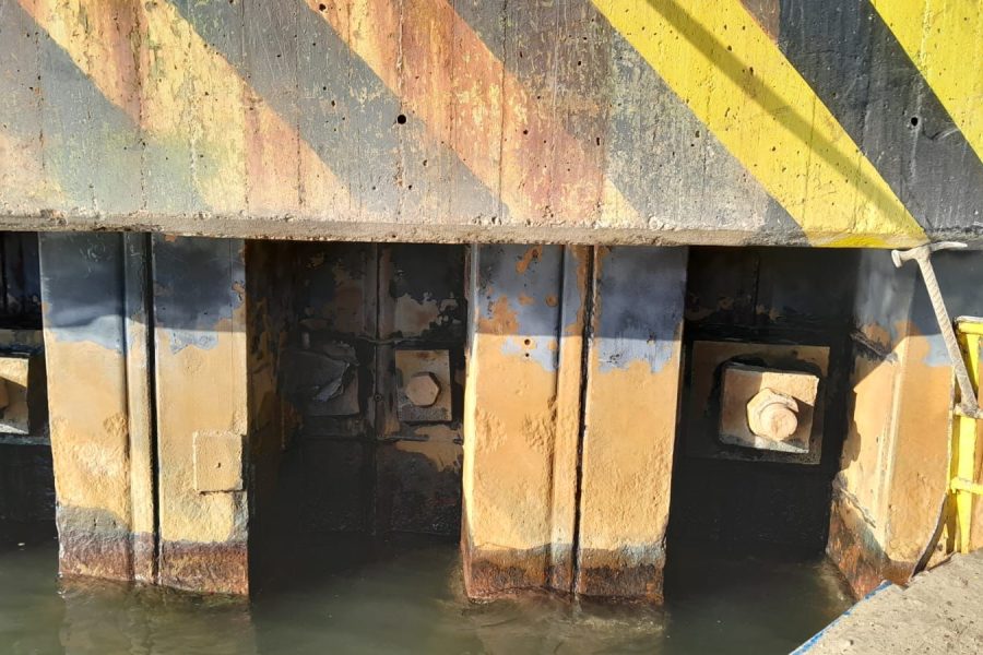 tratamiento-anticorrosivo-instalacion-portuaria
